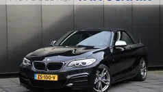 Zwart Gebruikt 2017 BMW M240 Executive Cabriolet | € 32.950 (Goede deal)