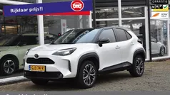 Wit Gebruikt 2022 Toyota Yaris Cross Comfort SUV | € 26.443 (Eerlijke prijs)