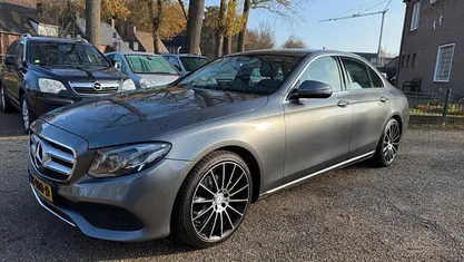 Gebruikt 2016 Mercedes E200 Prestige Sedan | € 23.500 (Eerlijke prijs)