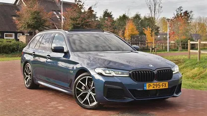 Blauw Gebruikt 2022 BMW 530e Stationwagen | € 29.490 (Super prijs)