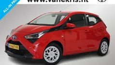 Rood Gebruikt 2020 Toyota Aygo X-play Hatchback | € 12.594 (Eerlijke prijs)