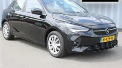 Zwart Gebruikt 2022 Opel Corsa Edition Hatchback | € 15.995 (Eerlijke prijs)