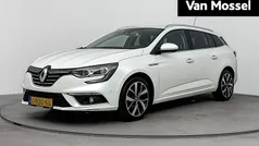 Wit Gebruikt 2020 Renault Mégane GrandTour Bose Edition Stationwagen | € 19.935 (Eerlijke prijs)