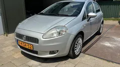 Grijs Gebruikt 2010 Fiat Punto Evo Dynamic Hatchback | € 2.250 (Goede deal)