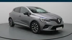 Grijs Gebruikt 2023 Renault Clio V Techno Hatchback | € 21.490 (Eerlijke prijs)