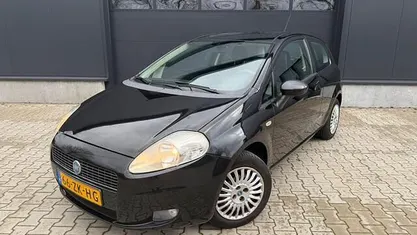 Occasion Fiat Grande Punto Dynamic 78 PK (57 kW) 2008 Zwart Hatchback