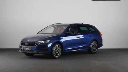 Occasion 2025 Skoda Octavia SportLine Stationwagen | € 47.949 (Eerlijke prijs)
