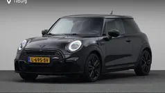 Zwart Gebruikt 2021 Mini John Cooper Works Hatchback | € 25.880 (Eerlijke prijs)