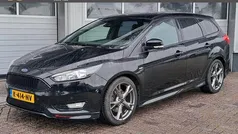 Gebruikt 2017 Ford Focus ST-Line Stationwagen | € 9.900 (Eerlijke prijs)