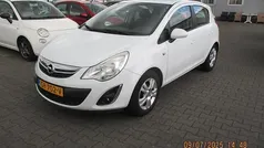 Wit Gebruikt 2013 Opel Corsa Design Edition Hatchback | € 2.249 (Goede deal)