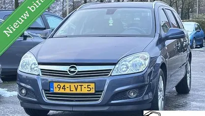 Occasion 2010 Opel Astra Cosmo Stationwagen | € 2.250 (Eerlijke prijs)