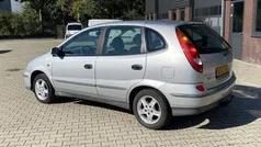 Grijs, metallic lak Gebruikt 2003 Nissan Almera Tino Comfort MPV | € 1.500 (Eerlijke prijs)