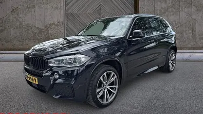 Zwart Occasion 2016 BMW X5 Executive SUV | € 26.950 (Eerlijke prijs)
