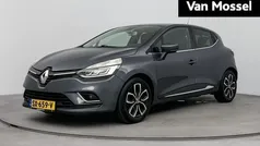 Gebruikt 2017 Renault Clio IV Intens Hatchback | € 13.440 (Eerlijke prijs)