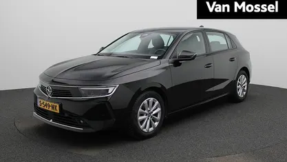 Zwart Occasion 2023 Opel Astra Hatchback | € 18.900 (Eerlijke prijs)