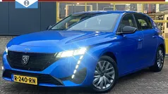 Blauw, metallic lak Gebruikt 2022 Peugeot 308 Business-Line Hatchback | € 18.950 (Eerlijke prijs)