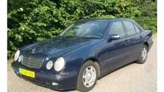 Mercedes E200