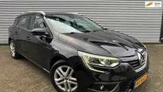 Zwart Gebruikt 2017 Renault Mégane GrandTour Zen Stationwagen | € 9.950 (Eerlijke prijs)