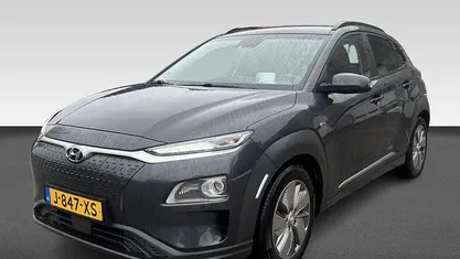 Occasion 2020 Hyundai Kona Premium SUV | € 18.945 (Eerlijke prijs)