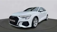 Wit Gebruikt 2024 Audi A3 Sportback S-Line Hatchback | € 36.950 (Eerlijke prijs)