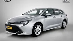 Grijs Gebruikt 2022 Toyota Corolla Active Stationwagen | € 24.945 (Eerlijke prijs)