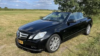 Zwart Gebruikt 2010 Mercedes E200 Elegance Cabriolet | € 14.500 (Eerlijke prijs)