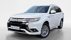 Wit Gebruikt 2020 Mitsubishi Outlander P-HEV SUV | € 21.940 (Goede deal)