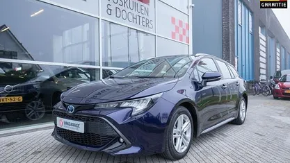 Gebruikt 2022 Toyota Corolla Business Edition Stationwagen | € 23.950 (Eerlijke prijs)