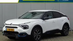 Gebruikt 2022 Citroën e-C4 Shine Hatchback | € 20.895 (Eerlijke prijs)