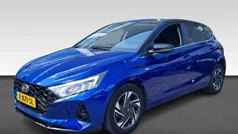 Blauw metallic Gebruikt 2021 Hyundai i20 Premium Hatchback | € 17.930 (Eerlijke prijs)