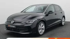 Zwart Nieuw 2025 VW Golf VIII Edition Hatchback | € 37.900 (Eerlijke prijs)