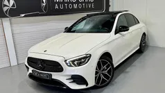 Wit Gebruikt 2022 Mercedes E300 AMG line Sedan | € 46.995 (Goede deal)