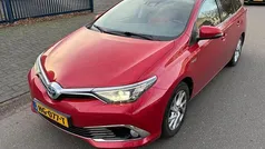 Gebruikt 2015 Toyota Auris Touring Sports Stationwagen | € 7.750 (Eerlijke prijs)
