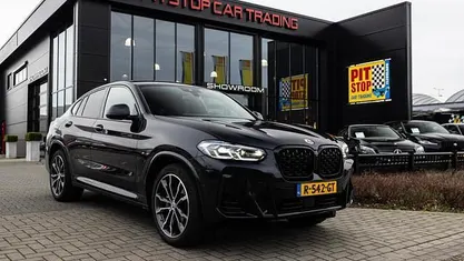 Zwart Gebruikt 2022 BMW X4 M Sport SUV | € 45.950 (Goede deal)