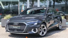 Grijs, metallic lak Gebruikt 2021 Audi A3 e-tron Edition .1 Hatchback | € 25.900 (Super prijs)
