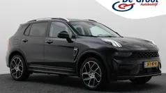 Zwart Gebruikt 2023 Lynk & Co 01 SUV | € 24.950 (Eerlijke prijs)