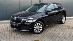 Zwart Gebruikt 2021 Skoda Kamiq Ambition SUV | € 20.635 (Eerlijke prijs)