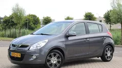 Grijs Gebruikt 2012 Hyundai i20 Hatchback | € 5.450 (Eerlijke prijs)