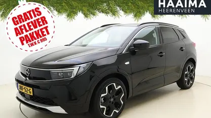 Zwart Occasion 2024 Opel Grandland X Ultimate SUV | € 28.950 (Eerlijke prijs)