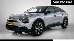 Grijs Gebruikt 2021 Citroën e-C4 Shine SUV | € 14.940 (Eerlijke prijs)