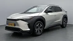 Gebruikt 2024 Toyota bZ4X SUV | € 39.900 (Eerlijke prijs)
