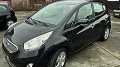 Zwart Gebruikt 2010 Kia Venga Hatchback | € 6.975 (Eerlijke prijs)