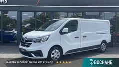 Wit Gebruikt 2023 Renault Trafic Van | € 22.602 (Eerlijke prijs)