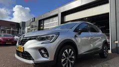 Gebruikt 2024 Renault Captur Intens SUV | € 22.390 (Eerlijke prijs)