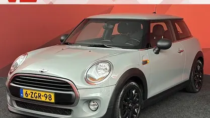 Occasion Mini ONE Business 102 PK (75 kW) 2015 Grijs Hatchback