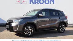 Zwart Nieuw 2024 Suzuki Vitara Style SUV | € 27.750 (Eerlijke prijs)