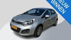 Grijs Gebruikt 2014 Kia Rio Hatchback | € 7.450 (Eerlijke prijs)