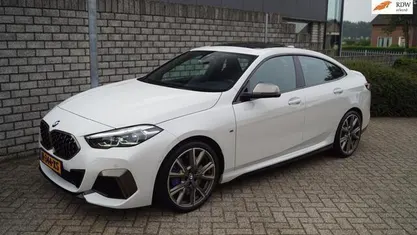 Wit Gebruikt 2020 BMW M235 Executive Coupé | € 37.450 (Eerlijke prijs)