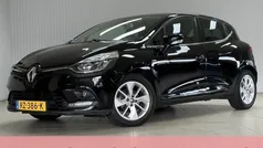 Zwart Gebruikt 2018 Renault Clio IV Intens Hatchback | € 8.995 (Goede deal)