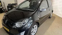Zwart Gebruikt 2008 Renault Twingo GT Hatchback | € 2.750 (Goede deal)